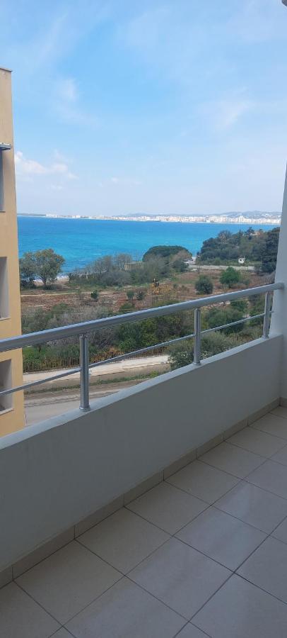 Deluxe Sea Apartament Wlora