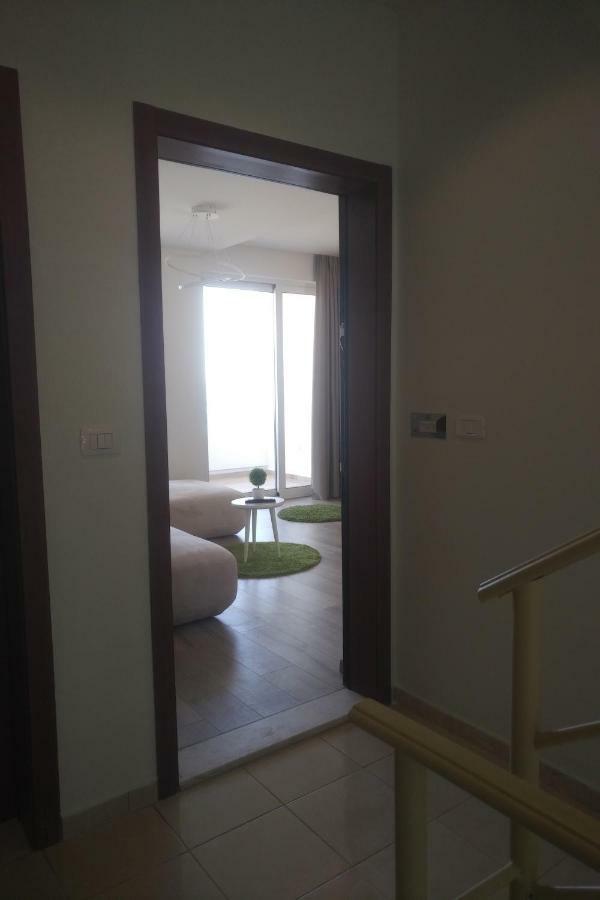Apartament Deluxe Sea Wlora